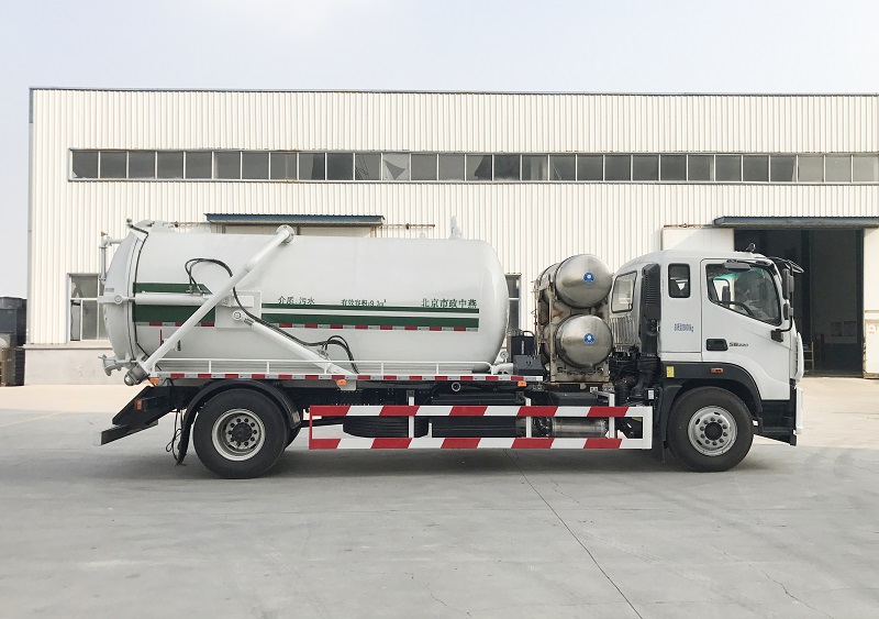 BSZ5183GXWLNG吸污车